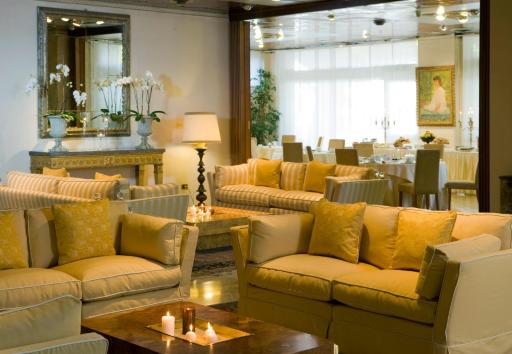 Mini Palace Hotel - Housity