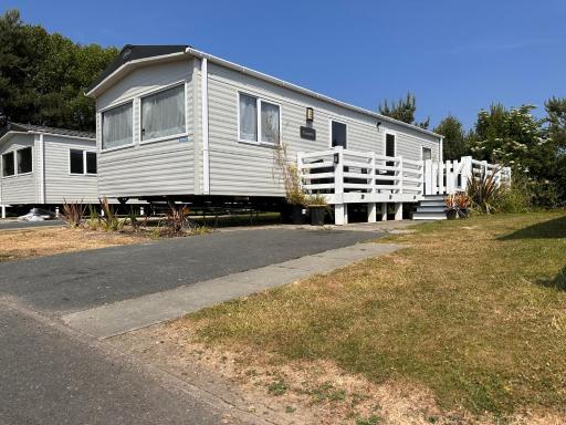 Dianes Private Hire, Hafan Y Mor - Housity
