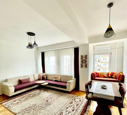 City Center Studio Apartment - Housity