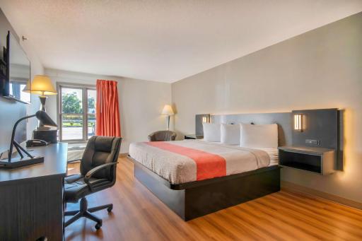 Motel 6 Walton, KY - Richwood - Cincinnati Airport South - Housity
