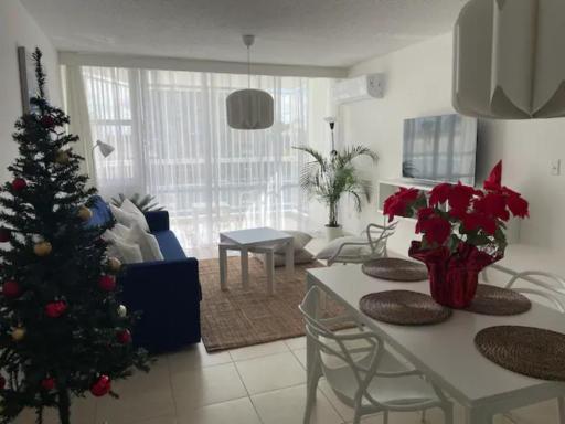OCEAN FRONT RESORT STYLE CONDO HOTEL WITH 24/7 SECURITY - Housity