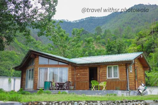 Alaknanda adventure resort and rafting camp - Housity
