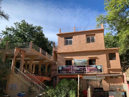 Auberge Toubkal Amsouzart Aitst Idar - Housity