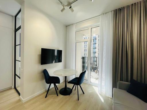 Modern apartment in the old town - Housity