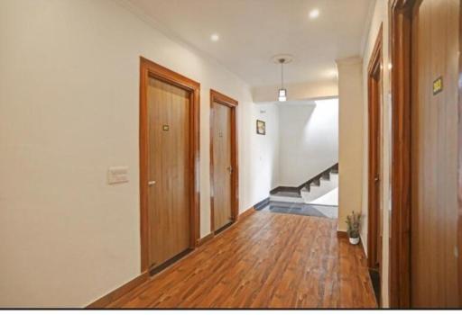 Near by Hotel Noida vivaan suites & Local IDs Accepted - Housity