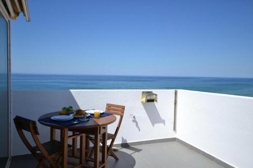 Ria Beach Studio - Housity