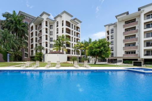 Peninsula 14- Condo a few steps of Playa Langosta - Housity