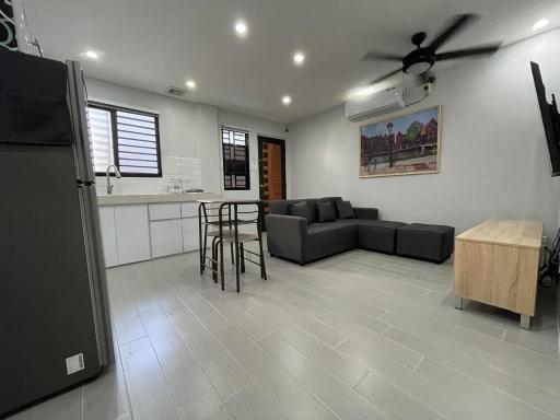 Canlubang Luxury Apartment - Housity