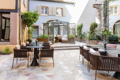 Hotel Le Colombier - Housity