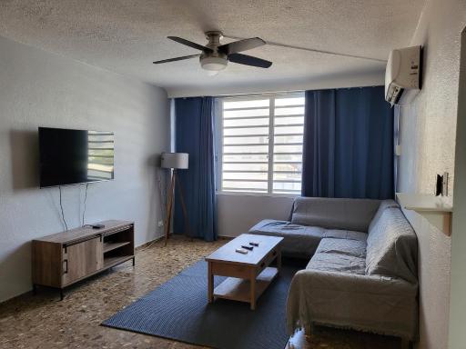 DaVinci 2-Bedroom condo on the beach, No Chores - Housity
