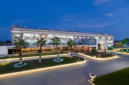 Hotella Resort & Spa - Housity