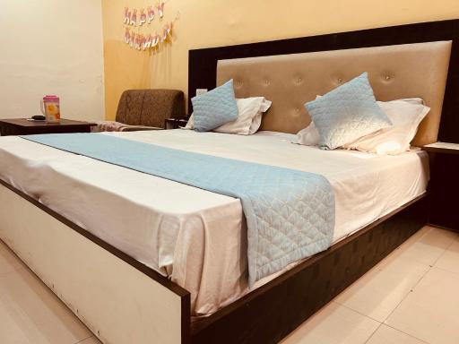Hotel Raj Ganga - 3 Star Luxury Hotel - Housity