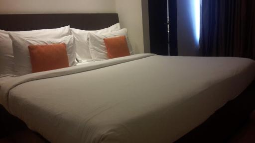 Hotel Cabana Delhi - Housity