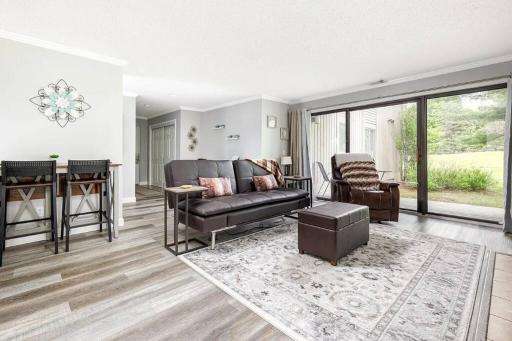 Modern Golfview Condo near the Grand Traverse Bay - Housity