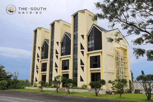 The South-Sunset - Housity