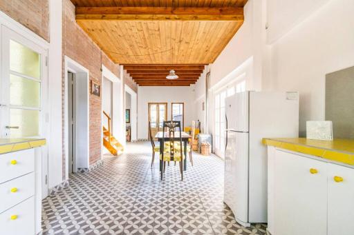 Duplex 6 huéspedes , Piscina,acepta mascotas, Casa Mercurio LGBTQ friendly - Housity