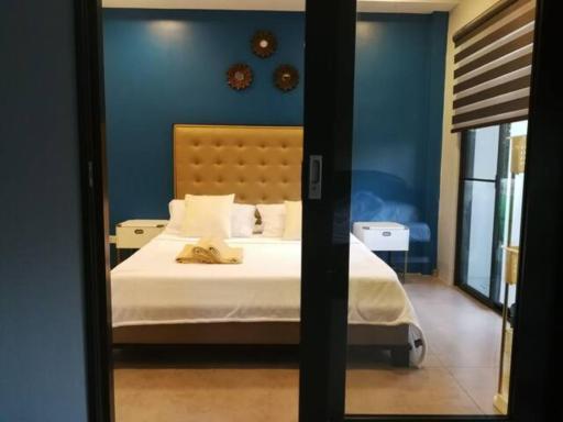 CONDO UNIT walking distance to CALLE CRISOLOGO - Housity