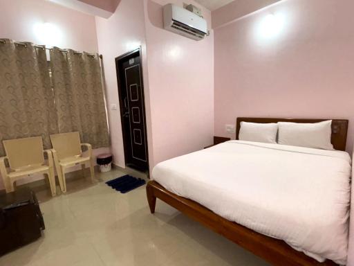 STAYMAKER Shabari Residency - Housity