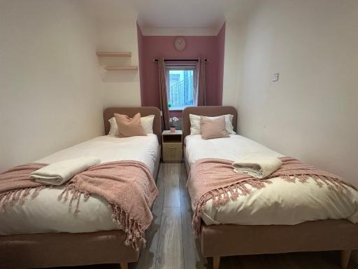 Stunning Flats Edgware Road Central London - Housity