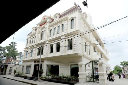Hotel Anmol - Housity