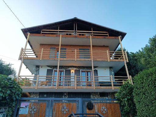 LO SCOIATTOLO - Housity