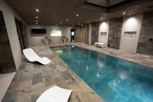 CARACALLA PRIVE - Chambres d'hôtes avec Piscine, Jaccuzi et Hammam privatifs - Housity