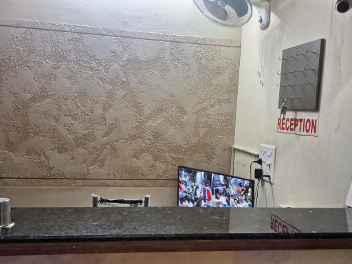 Hotel krishnananda - Housity