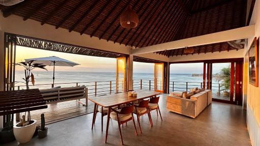 Bingin High Tide - Housity