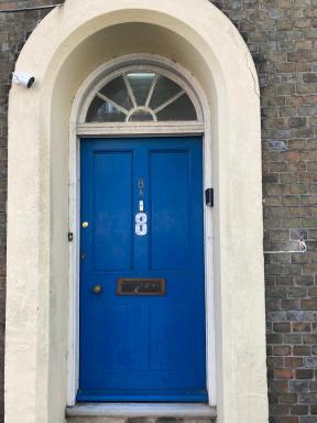 Town House 8-8A High Street - Housity