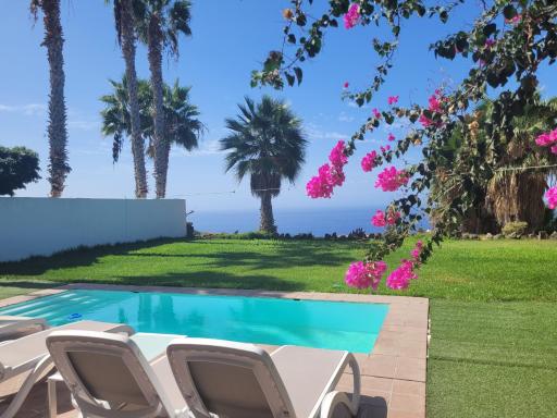 Villa Carol, WiFi, Pool, Garden, Sea Views, Costa Adeje - Housity