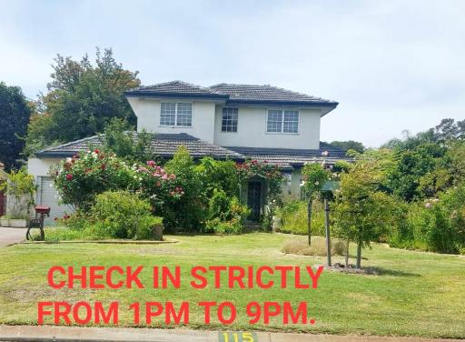Airport HomeStay - Housity