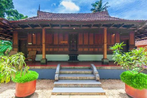 StayVista at La Riva Heritage Villa with Bicycle - Housity