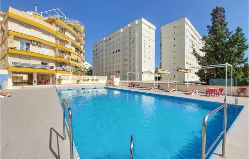 Gorgeous Apartment In Grau I Platja With Wifi - Housity