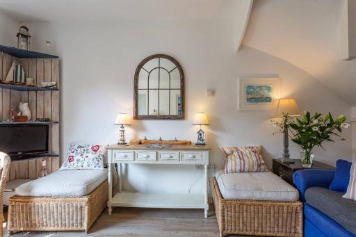 2 Elgin House - Housity