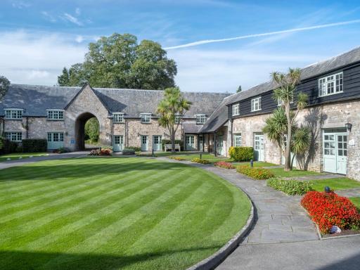 Delta Hotels by Marriott St Pierre Country Club - Housity