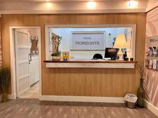 Hotel Horizonte - Housity