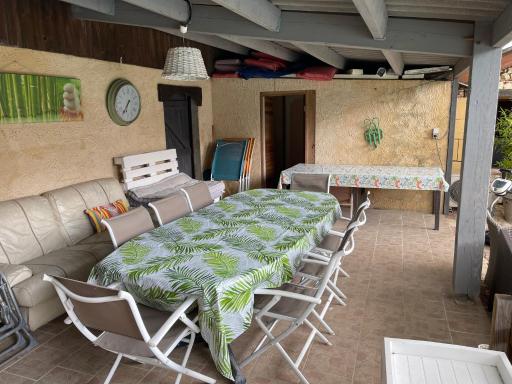 Gite de charme en pierres apparentes : Les Granges - Housity