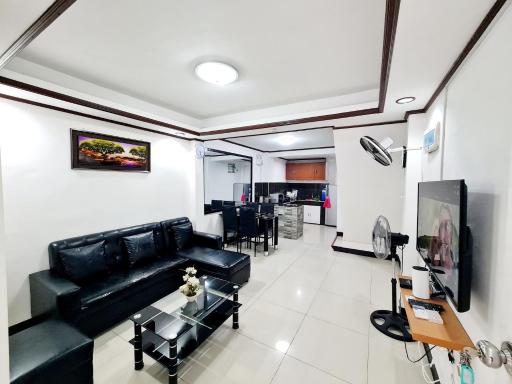 Calapan City Fully Furnished House Transient near XentroMall L39 - Housity