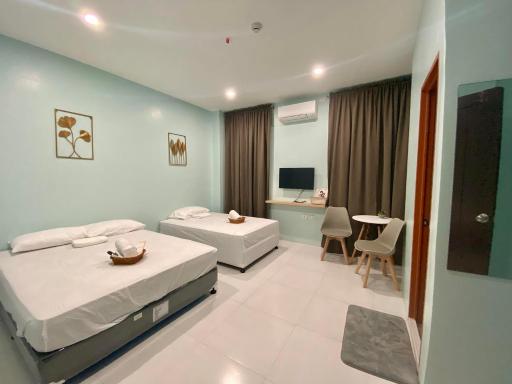 Torres Traveller's Inn - Housity