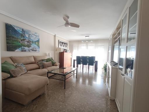 Feria apartment, near Plaza España - Housity