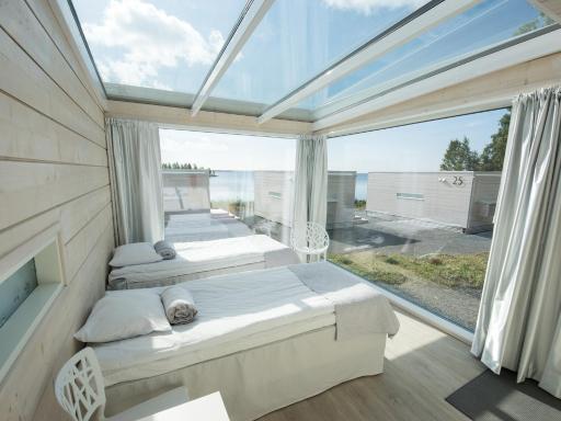 Seaside Glass Villas - Housity