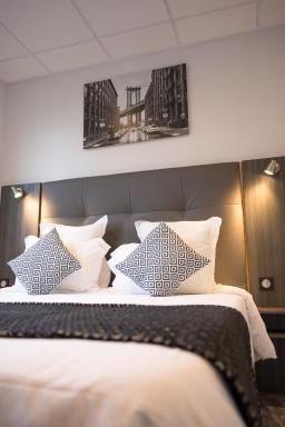 The Originals City, Hôtel Rive Droite, Albi "Quartier Madeleine" - Housity