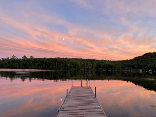 Relax, Rejuvenate, Lakeside Private Chalet Spa Get - Housity