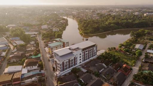 River Hotel Pattani - Housity
