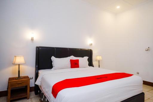 RedDoorz At Grha Timoho Balai Kota Yogyakarta - Housity