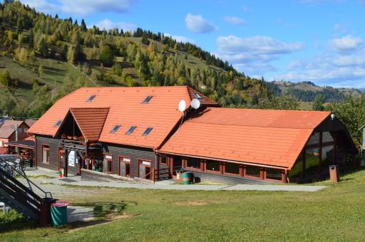 Skigyimes Guesthouse - Housity