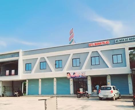 HOTEL MADHAV PALACE GUEST HOUSE - Housity