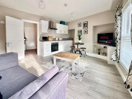 Blossoms Reach - 2 minutes from station and city centre - Housity