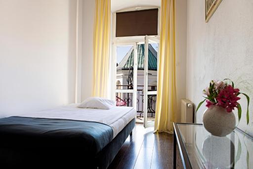 Hostel Królewska - Housity