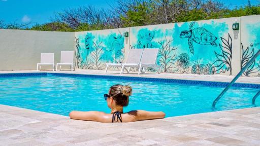Dream of the Green Flamingo - Housity